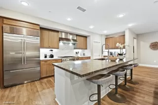 Photo #3: ND23005635 Listing 