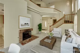 Photo #3: ND23030554 Listing