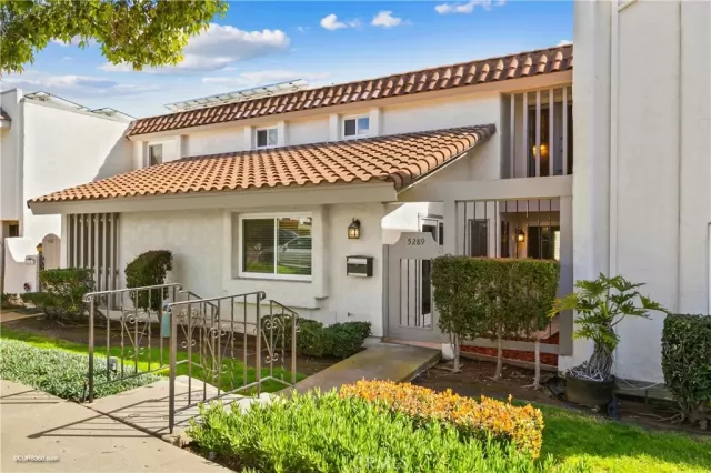 MLS: ND23035270 Condo For Sale