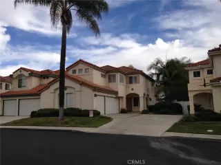 Photo #2: ND23050857 Listing