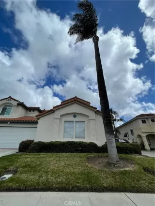 Photo #3: ND23050857 Listing