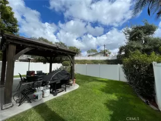 Photo #6: ND23050857 Listing