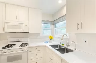 Photo #5: ND23090866 Listing