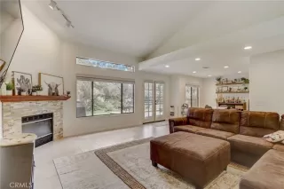 Photo #6: ND23109935 Listing 