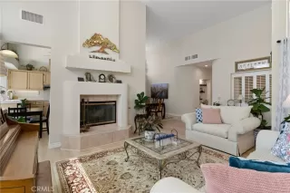 Photo #6: ND23113044 Listing