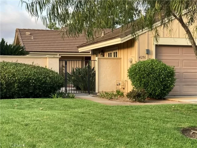 MLS: ND23119327 Condo For Sale