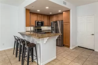 Photo #3: ND23141526 Listing 