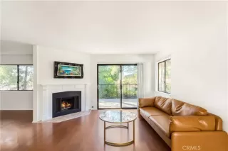 Photo #3: ND23169246 Listing 