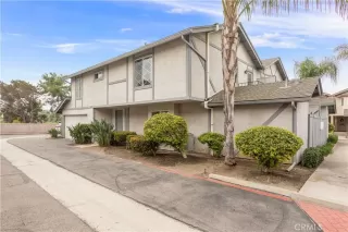 Photo #2: ND23182409 Listing