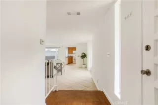 Photo #5: ND23182409 Listing