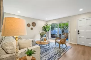 Photo #4: ND23188290 Listing