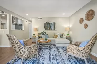 Photo #5: ND23188290 Listing