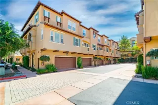 Photo #1: ND23212775 Listing