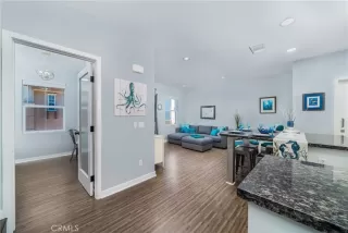 Photo #6: ND23212775 Listing