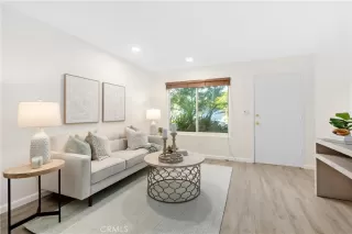 Photo #6: ND23231267 Listing