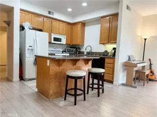 Photo #1: ND24022444 Listing