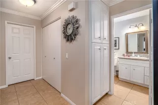 Photo #6: ND24024410 Listing