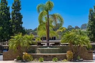 Photo #1: ND24087947 Listing