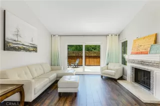 Photo #3: ND24091770 Listing