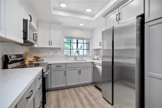 Photo #5: ND24103084 Listing 