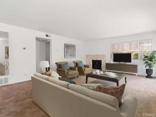 Photo #3: ND24106147 Listing