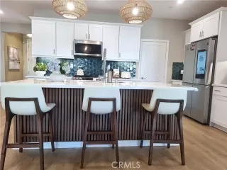 Photo #2: ND24138707 Listing