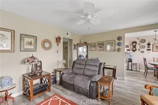 Photo #5: ND24156442 Listing