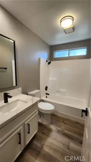 Photo #4: ND24159883 Listing