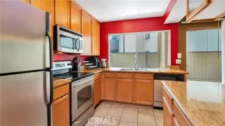 Photo #6: ND24182151 Listing 