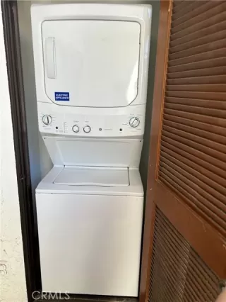 Photo #2: ND24217385 Listing