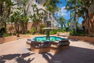 Photo #5: ND24243580 Listing