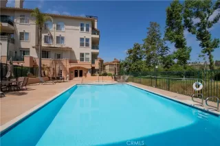 Photo #6: ND24243580 Listing