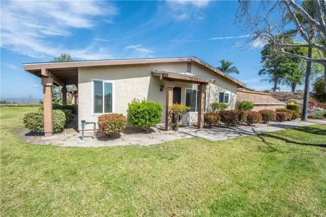 MLS: ND25053792 Condo For Sale