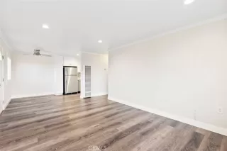 Photo #1: ND25066871 Listing