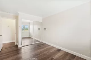 Photo #4: ND25066871 Listing