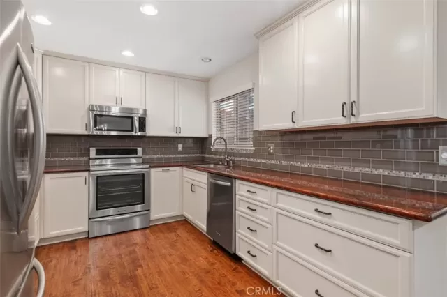 MLS: ND25073001 Condo For Sale