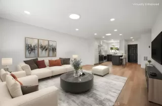 Photo #4: ND25077016 Listing 