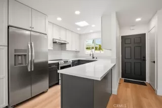 Photo #5: ND25077016 Listing 