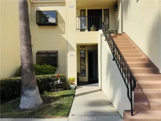 Photo #1: ND25092676 Listing