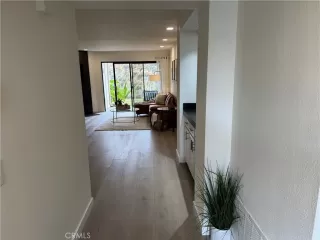 Photo #2: ND25092676 Listing