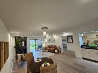 Photo #3: ND25092676 Listing