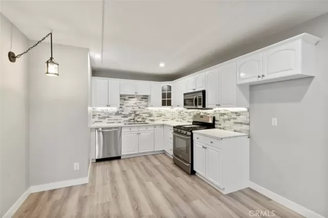 MLS: ND25106871 Condo For Sale