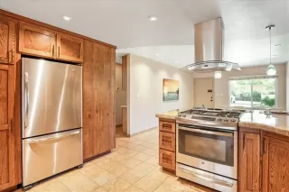 Photo #3: ND25119088 Listing