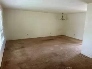 Photo #5: ND25128226 Listing 