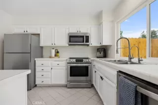 Photo #6: ND25133153 Listing 