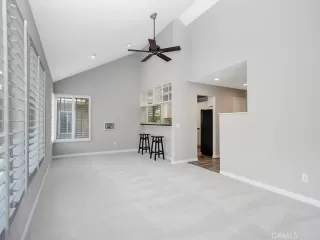 Photo #5: ND25145414 Listing 