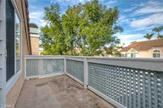 Photo #4: ND25259518 Listing 