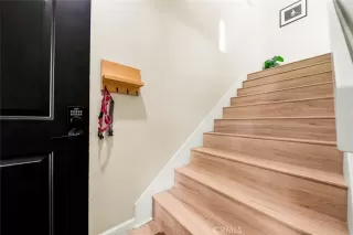 Photo #1: ND25271068 Listing