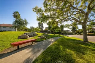 Photo #3: ND25271068 Listing