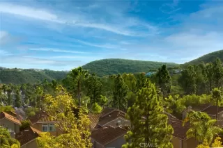 Photo #6: ND25271068 Listing